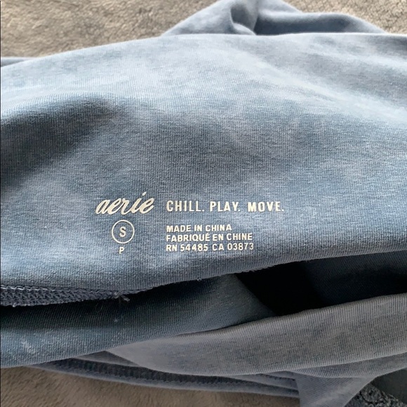 Aerie high rise baby blue leggings - Picture 5 of 5